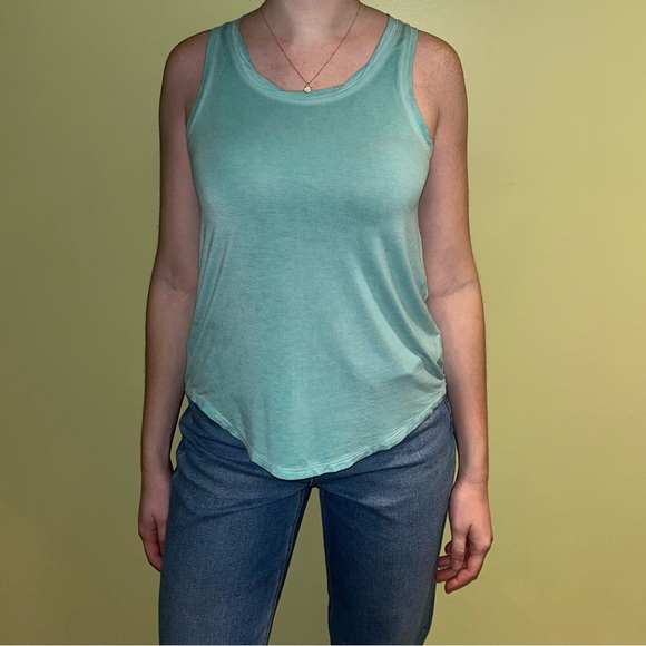 American Eagle Outfitters Tops - AEO soft & sexy tank top